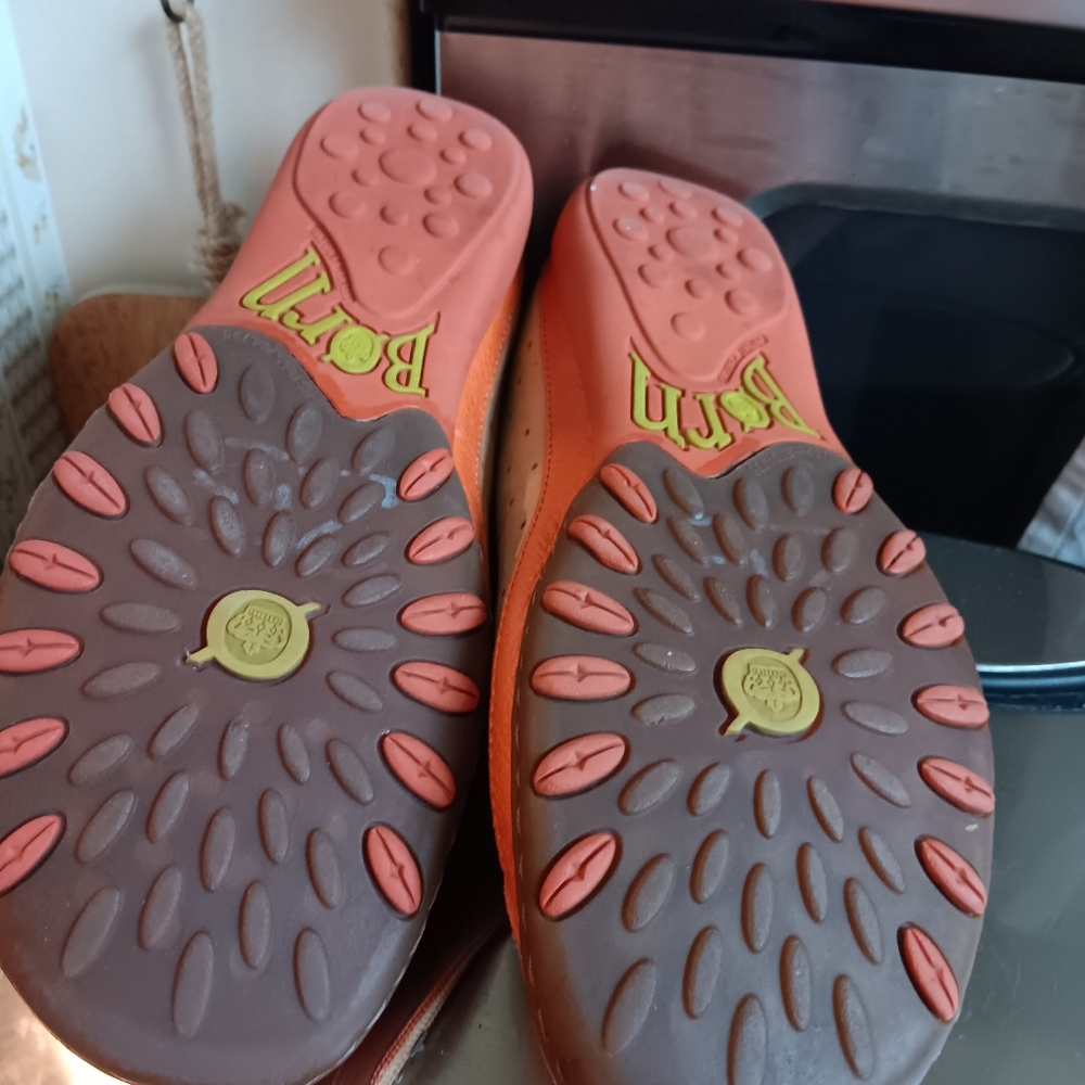 Orange and Tan Leather and suede Born Oxford walking/athletic shoe - Picture 7 of 7